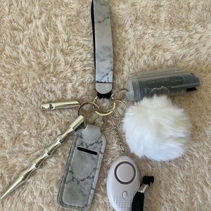 🤍White Self Defense Keychain🤍